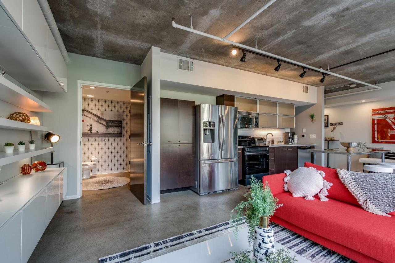 Luxe + Modern Johnny Cash Inspired Executive Condo Nashville Exterior foto